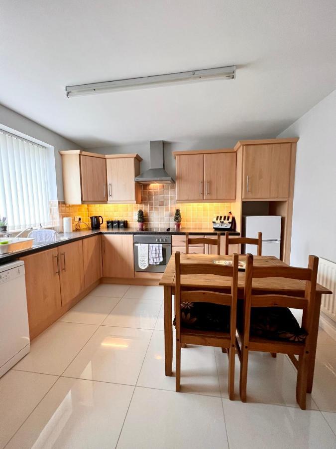 Number 14 Apartment Portrush Bagian luar foto